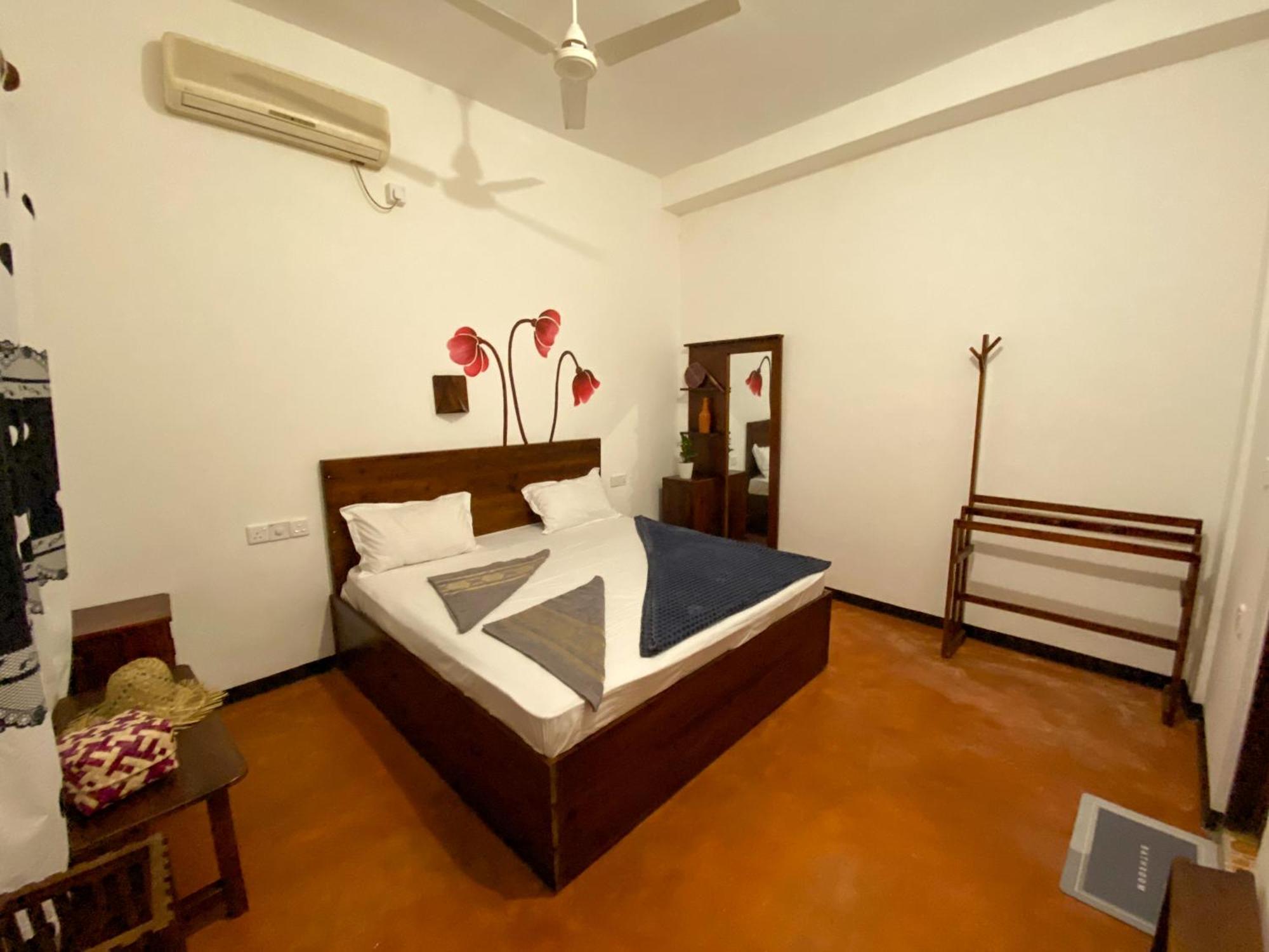 Surfers Park Arugambay Bed and Breakfast Arugam Bay Eksteriør billede